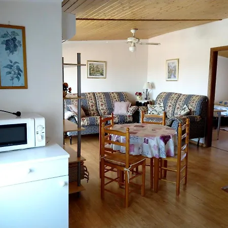 El Chaparral Seaview: 2-bedroom With Pool And Terrace *